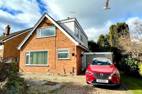 Ffordd Naddyn, Glan Conwy, Colwyn Bay 3 bed detached house for sale