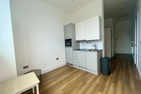 Bath Road, Slough, SL1 1 bed apartment for sale