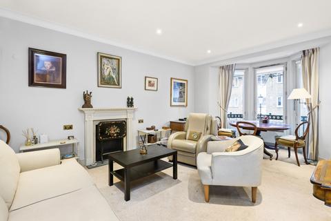 Milmans Street, London, SW10 2 bed flat for sale