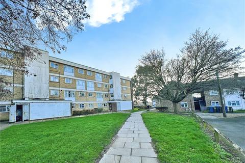 Little Grove Field, Harlow, Essex 2 bed apartment for sale
