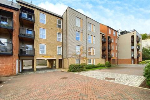 Brunel Way, Havant, Hampshire 2 bed apartment for sale