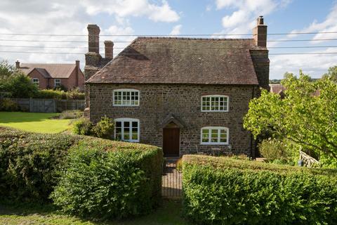 Ditton Priors, Bridgnorth... 4 bed semi