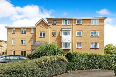 Ascot Court, Aldershot, Hampshire 1 bed apartment for sale