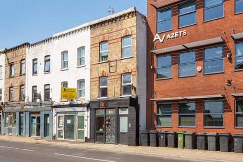 Andover Road, Winchester, Hampshire 1 bed apartment for sale