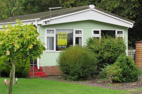 Shalloak Road, Broad Oak, Canterbury 2 bed mobile home for sale