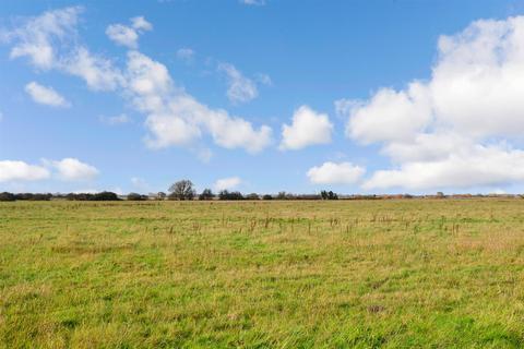Golf Road, Deal, Kent 2 bed park home for sale