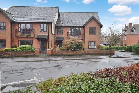 2 Spa Court, Iddesleigh Road... 3 bed apartment for sale