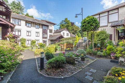 104 Elleray Gardens, Windermere 2 bed apartment for sale