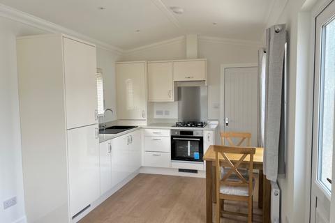 Southampton, Hampshire, SO45 1 bed park home for sale