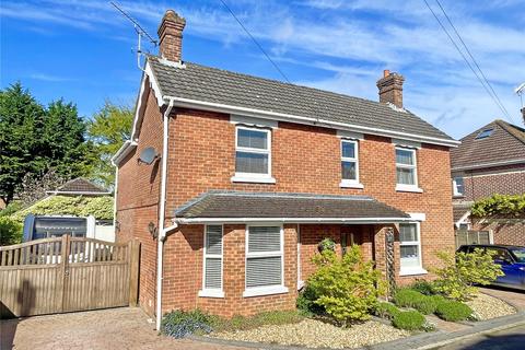 Middleton Road, Ringwood, Hampshire... 5 bed detached house for sale