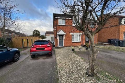 3 bed semi-detached house