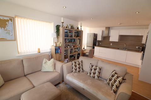 Canal Wharf, Waterfront Walk... 1 bed apartment for sale