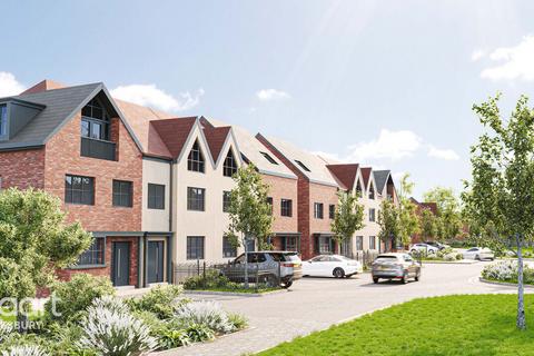 Eighth Avenue, Aylesbury 3 bed end of terrace house for sale