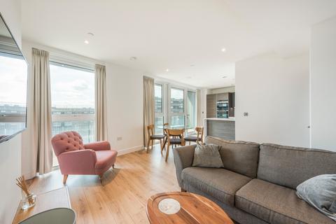 Montpellier House, Hammersmith W6 2 bed flat for sale