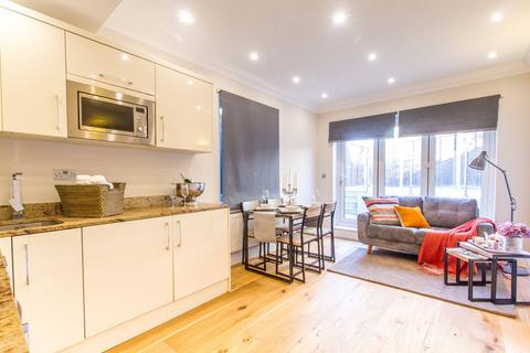 Russell Road, Hendon, London, NW9 2 bed flat for sale