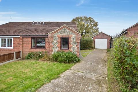 2 bedroom semi-detached bungalow for sale