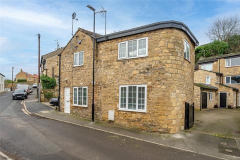 The Square, Bramham, LS23 3 bed detached house for sale