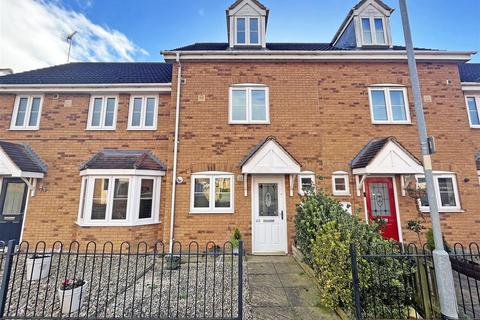 3 bedroom terraced house for sale