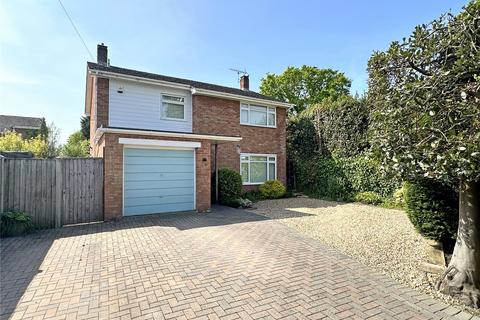 Osborne Road, New Milton, Hampshire... 3 bed detached house for sale