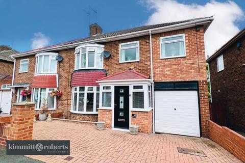 4 bedroom semi-detached house for sale