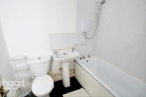 Commercial Road, Newport 2 bed apartment for sale