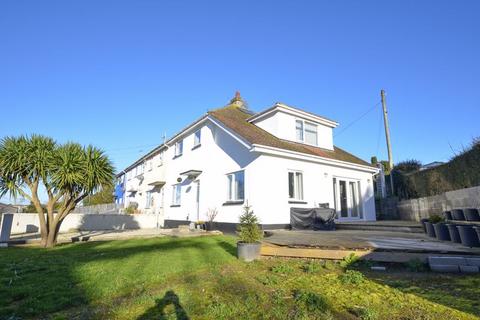 METHERELL AVENUE BRIXHAM 4 bed end of terrace house for sale