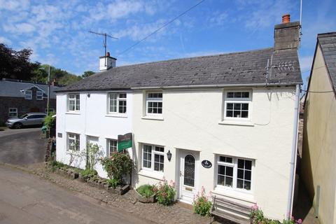 Llanfrynach, Brecon, LD3 3 bed end of terrace house for sale