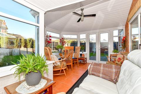 Pollard Place, Whitstable, Kent 4 bed detached house for sale
