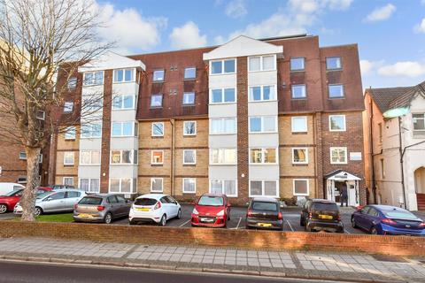 Victoria Road North, Southsea, Hampshire 2 bed apartment for sale