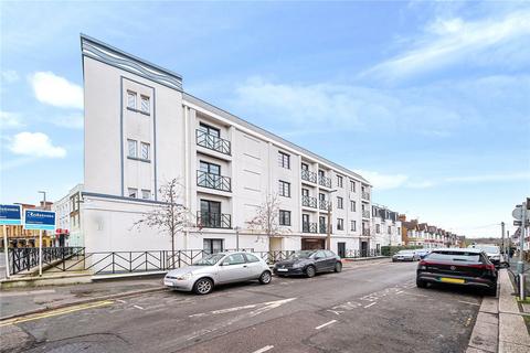 Granville Road, Hertfordshire WD18 2 bed apartment for sale