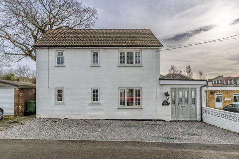 Beaulieu Road, Hamble, Southampton... 3 bed detached house for sale