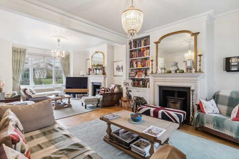 Chalk Hill, Oxhey 6 bed terraced house for sale