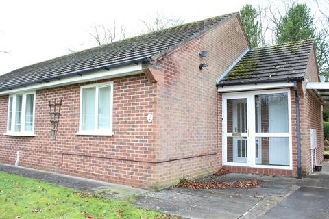 2 bedroom semi-detached bungalow for sale