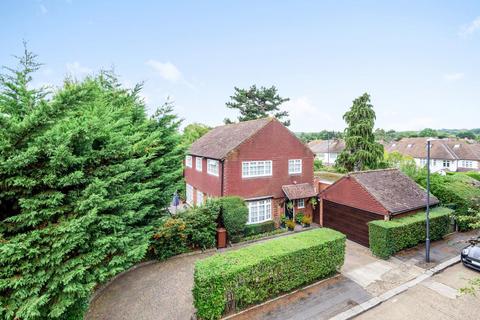 Links View Close, Stanmore HA7 4 bed detached house for sale