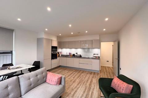 Grenville Place, Sarason Apartments, NW7 2 bed flat for sale