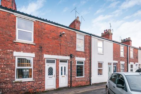 Trinity Grove, Beverley, HU17 0EB 2 bed terraced house for sale
