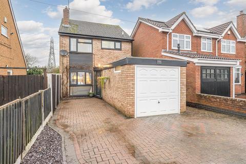 Brook Street, Wall Heath, DY6 0JH 3 bed detached house for sale