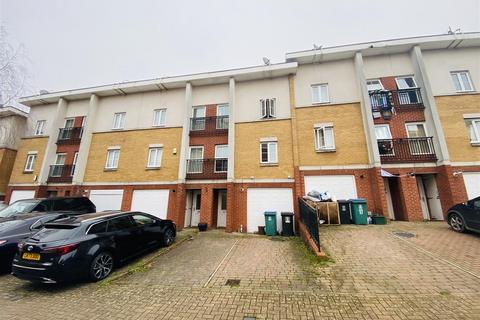 The Gateway, Watford WD18 4 bed townhouse for sale