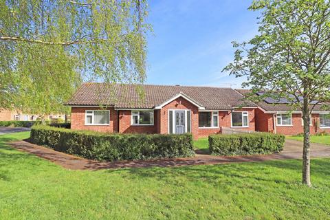 4 bedroom detached bungalow for sale