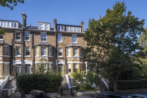Elsworthy Terrace, Primrose Hill NW3 2 bed flat for sale