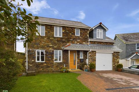 Windwards Close, Looe PL13 3 bed detached house for sale