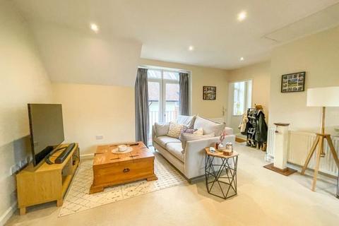 The Firs, High Street, Aylesbury HP22 2 bed apartment for sale