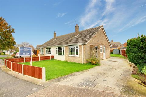 3 bedroom semi-detached bungalow for sale