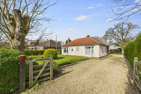 Main Road, Saltfleet LN11 3 bed detached bungalow for sale