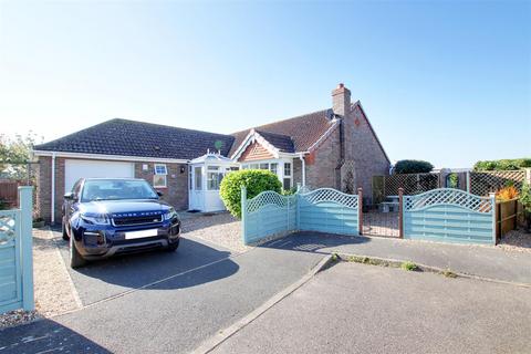 Aqua Drive, Mablethorpe LN12 3 bed detached bungalow for sale