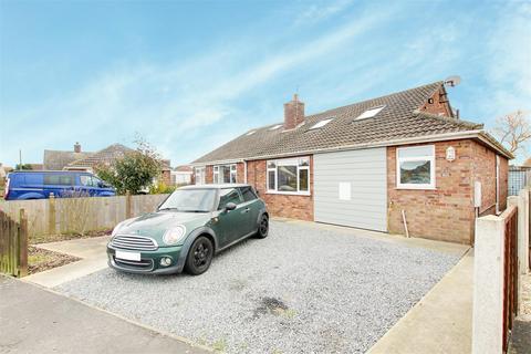 3 bedroom semi-detached bungalow for sale