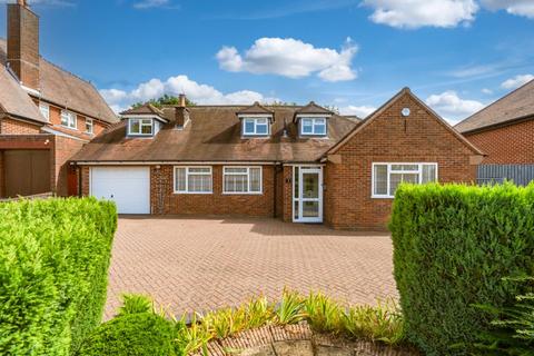 Walker Avenue, Stourbridge DY9 3 bed detached bungalow for sale