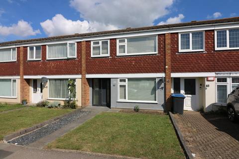 Hazelwood Meadow, Sandwich 3 bed terraced house for sale