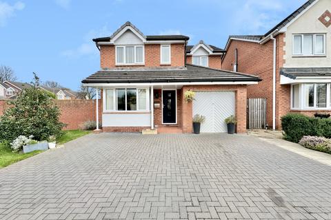 Hollins Beck Close, Kippax 4 bed detached house for sale