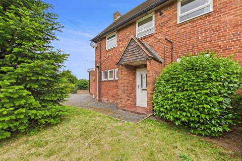 Maslan Crescent, Newport TF10 3 bed semi